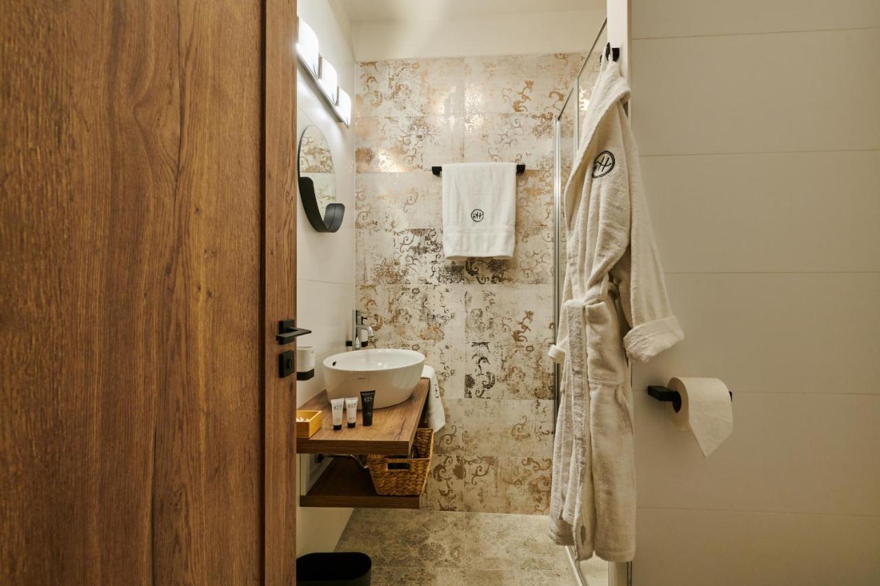 Hotel Alfred A Hermina ออลอโมตซ์ ภายนอก รูปภาพ